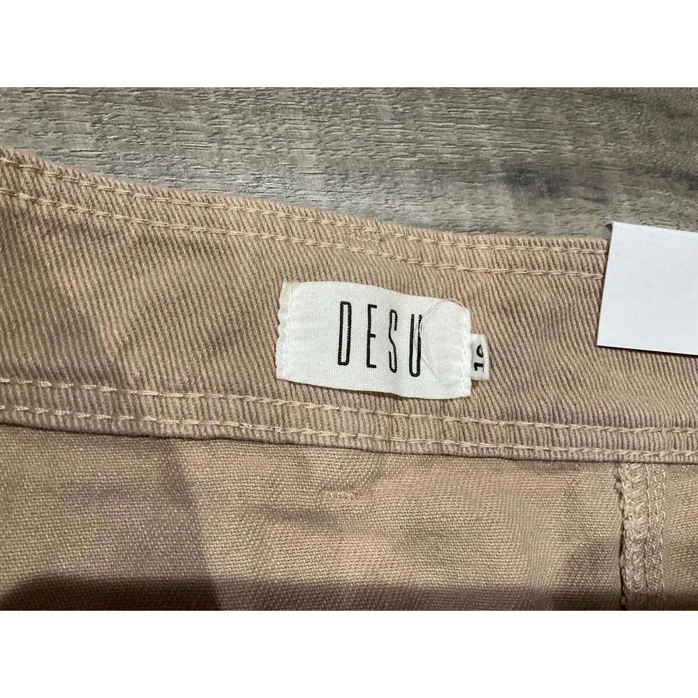 DESU Cassie Low Rise Cargo Mini Skirt Latte Beige Denim Size 10 NWT - Picture 3 of 8